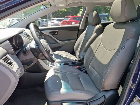 Used 2011 Hyundai Elantra Limited FWD image 19