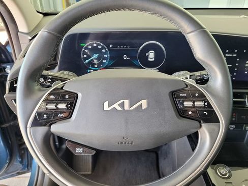 Used 2023 Kia Niro Wind FWD image 23