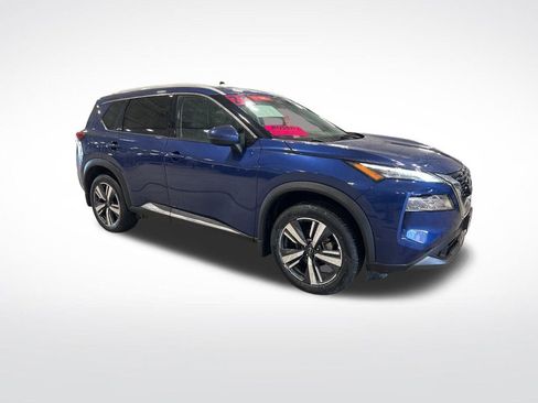 Certified 2023 Nissan Rogue SL w/ SL Premium Package image 3