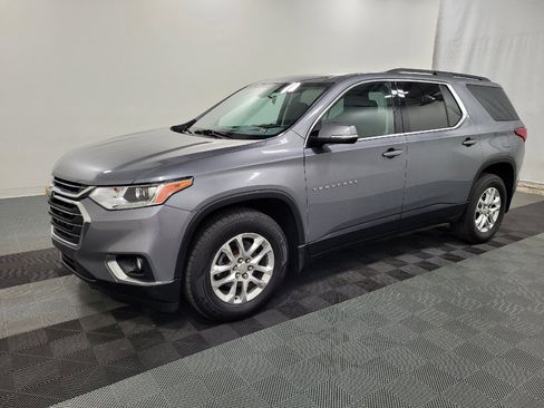 Used 2019 Chevrolet Traverse LT AWD/4WD image 2