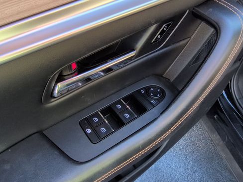 Used 2024 MAZDA CX-90 3.3 Turbo w/ Premium Package image 15