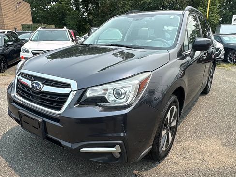 Used 2017 Subaru Forester 2.5i Limited AWD/4WD image 1