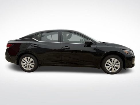 New 2025 Nissan Sentra S image 6