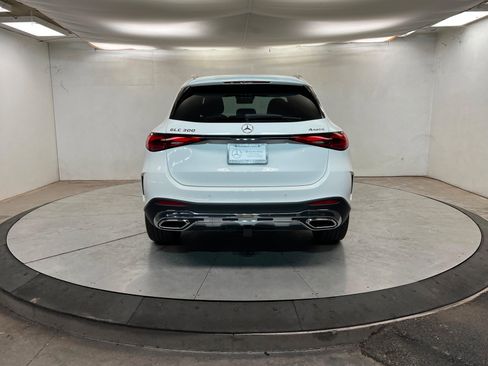 New 2026 Mercedes-Benz GLC 300 4MATIC image 4