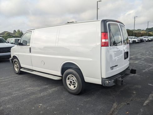 Certified 2024 GMC Savana 2500 w/ Driver Convenience Package image 7