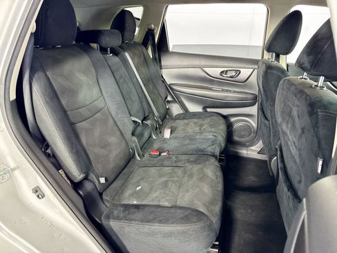 Used 2016 Nissan Rogue S w/ S Family Package AWD/4WD image 28