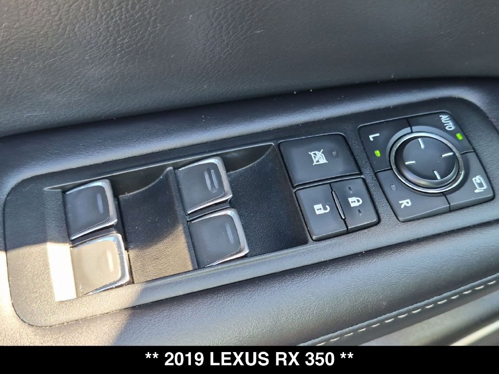 Used 2019 Lexus RX 350 AWD w/ Navigation Package image 28