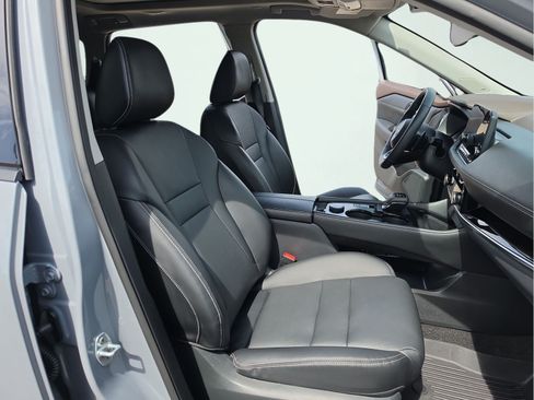 Used 2023 Nissan Rogue SL w/ SL Premium Package AWD/4WD image 19