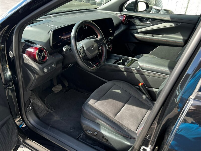 Used 2024 Chevrolet Blazer EV RS AWD/4WD image 13