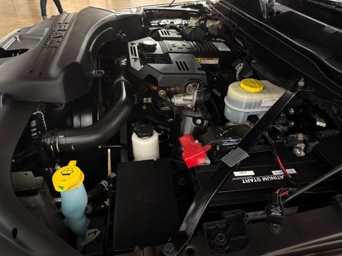 Used 2020 RAM 2500 Limited AWD/4WD image 62