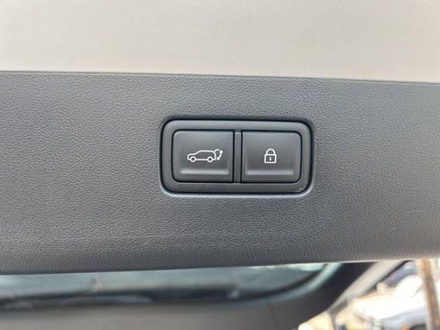 New 2026 Hyundai Ioniq 9 SEL AWD/4WD image 34