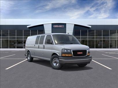 New 2025 GMC Savana 3500 Extended
