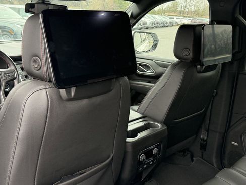 Used 2021 Chevrolet Suburban RST w/ Rear Media and Nav Package image 11