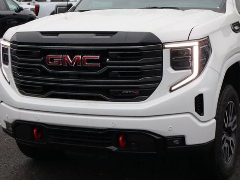 New 2026 GMC Sierra 1500 AT4 w/ AT4 Premium Package AWD/4WD image 4