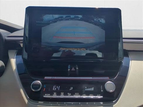 New 2025 Toyota Corolla LE image 18