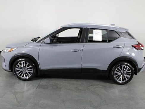 Certified 2024 Nissan Kicks SV image 12