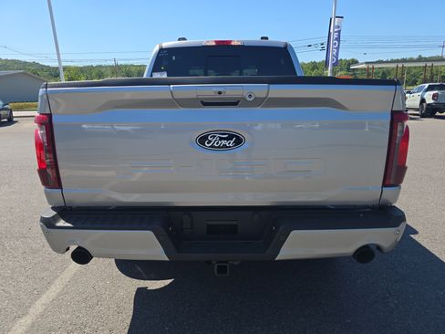 New 2025 Ford F150 XLT w/ Equipment Group 302A MID image 4