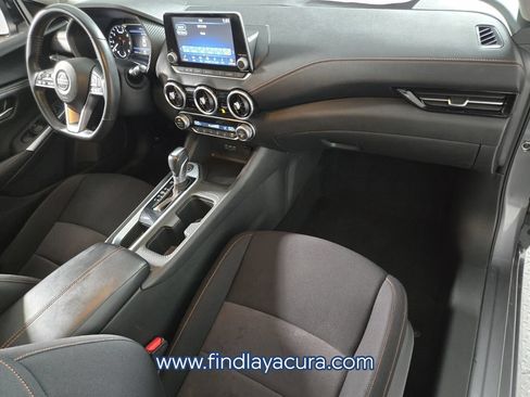 Used 2023 Nissan Sentra SR FWD image 18