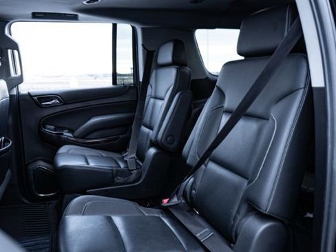 Used 2020 GMC Yukon XL SLT w/ Open Road Package image 16