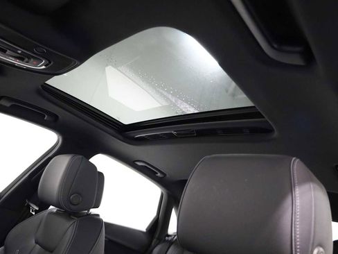 Used 2023 Audi A4 2.0T Premium w/ Convenience Package image 19