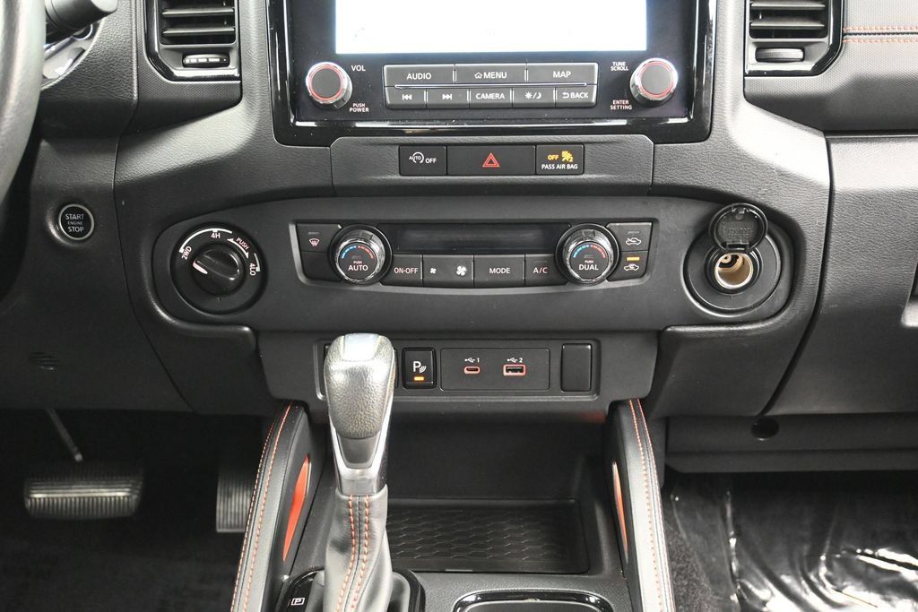 Used 2023 Nissan Frontier PRO-4X w/ Technology Package AWD/4WD image 30