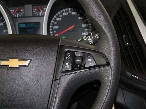 Used 2017 Chevrolet Equinox LS image 16