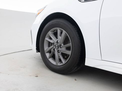 Used 2020 Kia Optima LX FWD image 17
