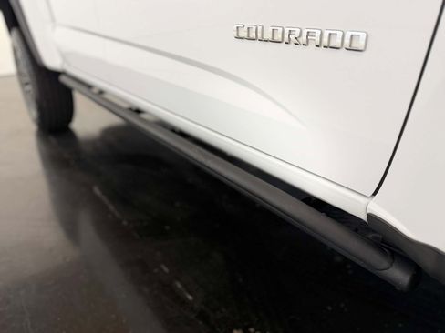 Used 2019 Chevrolet Colorado ZR2 AWD/4WD image 16