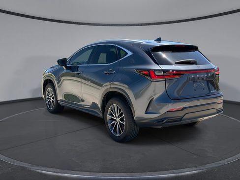 Used 2025 Lexus NX 250 FWD w/ Accessory Package (Z1) image 10