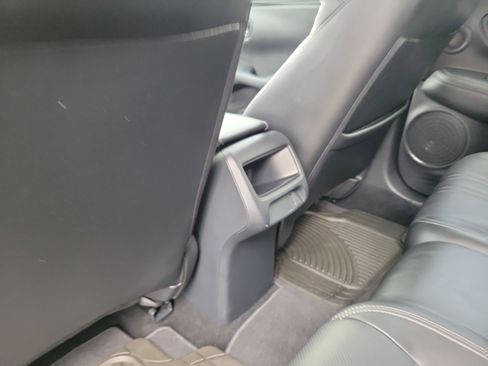 Used 2024 Honda HR-V EX-L image 13