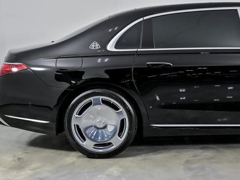 Used 2021 Mercedes-Benz Maybach S 580 Mercedes-Maybach S 580 4MATIC image 13