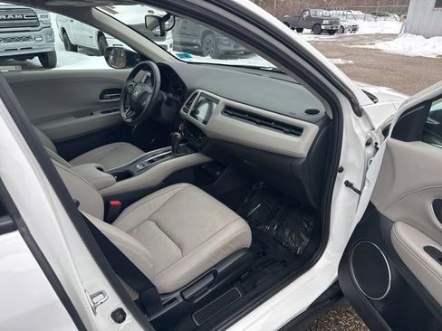 Used 2022 Honda HR-V EX-L image 13