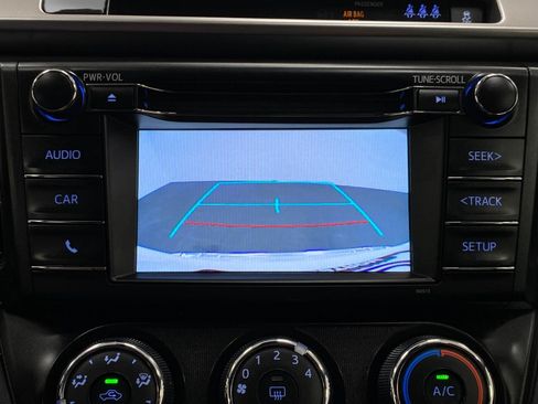 Used 2018 Toyota RAV4 LE w/ All Weather Liner Package AWD/4WD image 22
