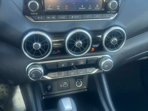 Used 2025 Nissan Sentra S FWD image 13