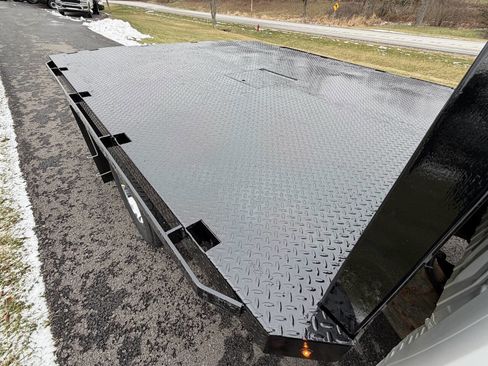 Used 2023 Chevrolet Silverado 3500 LT w/ Convenience Package image 14