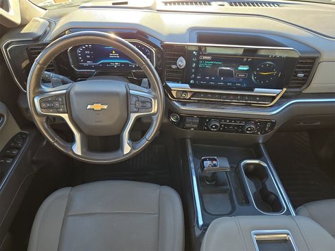 Used 2022 Chevrolet Silverado 1500 LTZ w/ Z71 Off-Road Package image 14