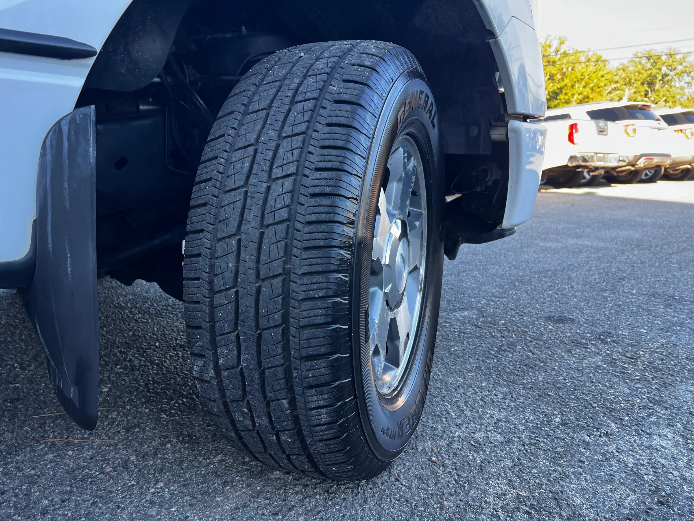 Used 2010 Ford F150 STX AWD/4WD image 25