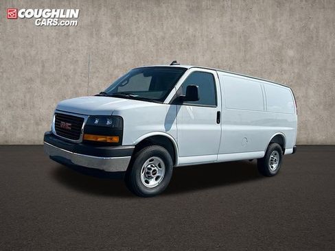 New 2025 GMC Savana 2500 w/ Enhanced Convenience Package image 4