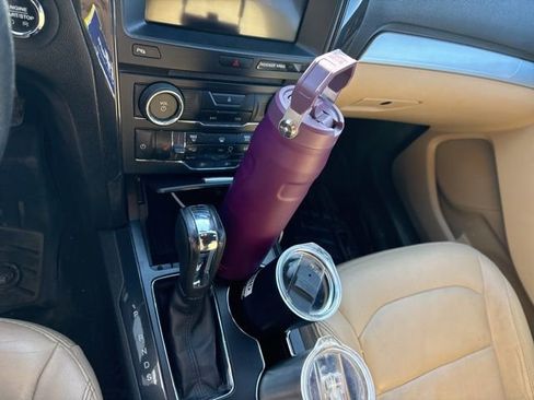 Used 2017 Ford Explorer XLT w/ Equipment Group 202A image 14