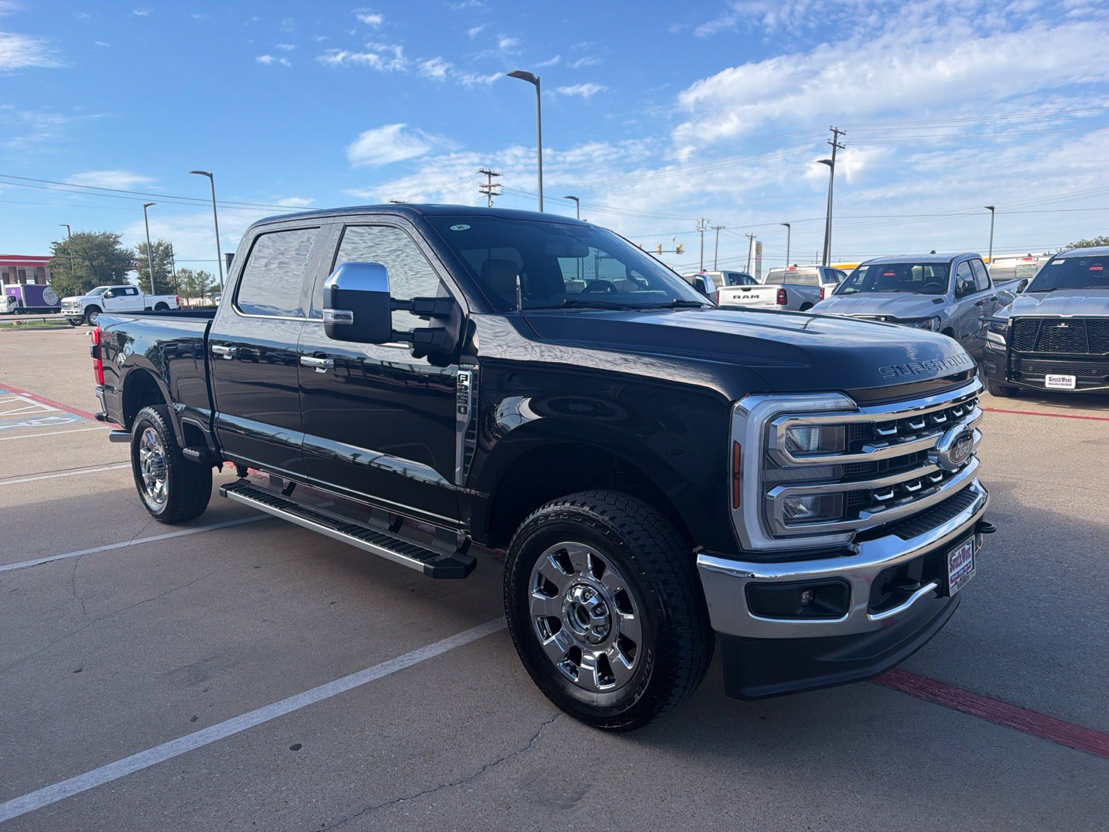 Used 2025 Ford F250 Lariat w/ Chrome Package AWD/4WD image 3