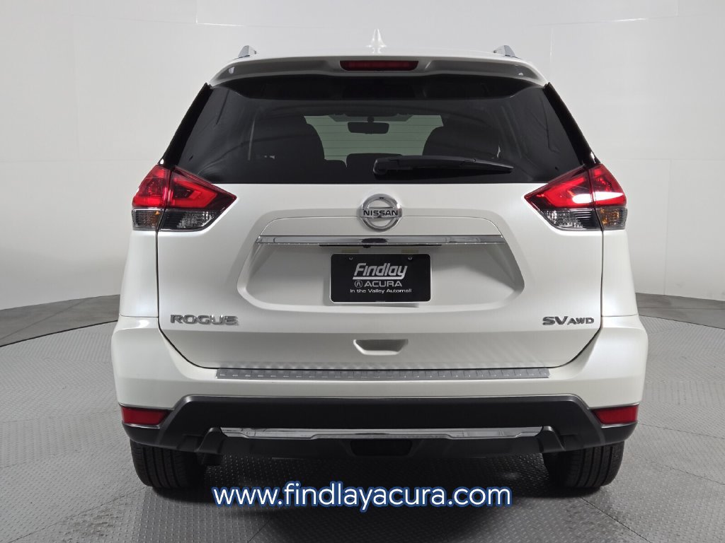 Used 2018 Nissan Rogue SV w/ Premium Package AWD/4WD image 7