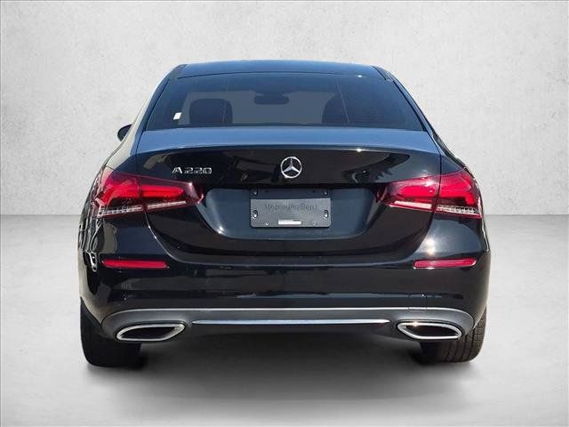 Used 2022 Mercedes-Benz A 220 w/ Premium Package Lite image 6