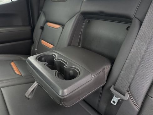 Used 2019 GMC Sierra 1500 AT4 w/ AT4 Premium Package image 31