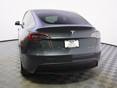 Used 2022 Tesla Model Y Long Range image 4