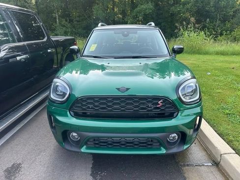 Used 2024 MINI Cooper Countryman S FWD image 3