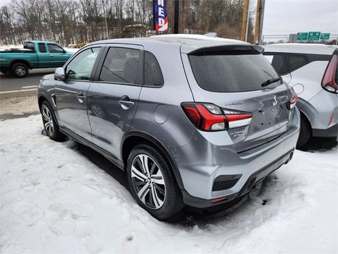 Used 2024 Mitsubishi Outlander Sport image 4