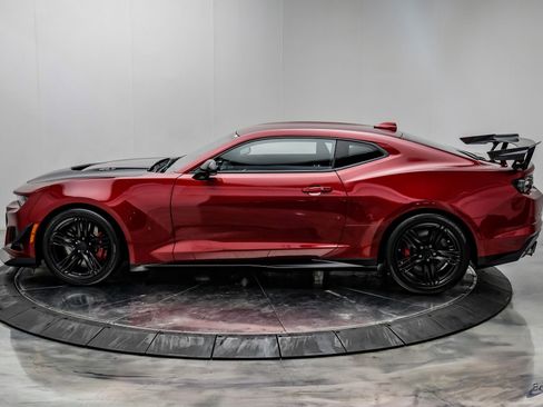 Used 2023 Chevrolet Camaro ZL1 RWD image 9