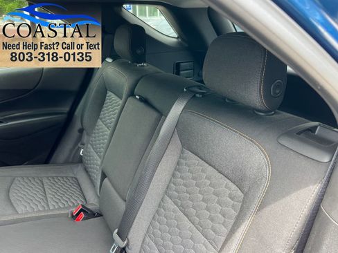 Used 2019 Chevrolet Equinox LT FWD image 18