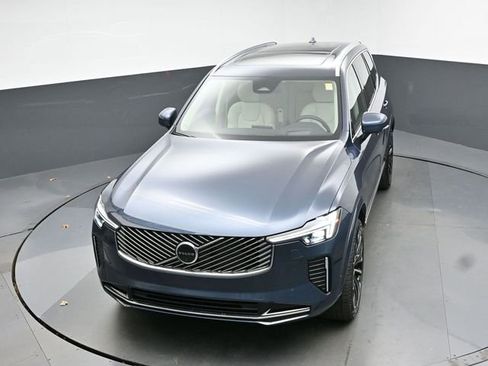 New 2026 Volvo XC90 B6 Ultra w/ Protection Package image 47