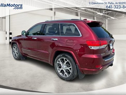 Used 2019 Jeep Grand Cherokee Overland AWD/4WD image 5